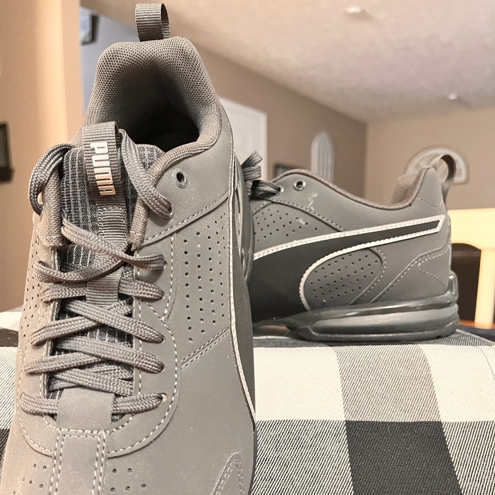Puma Soft foam new never worn men’s 8.5